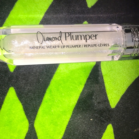 ✨🆕BNIP!Physicians Formula Diamond Plumper Lip Gloss -“Diamond Marquise” Shade - Picture 5 of 7